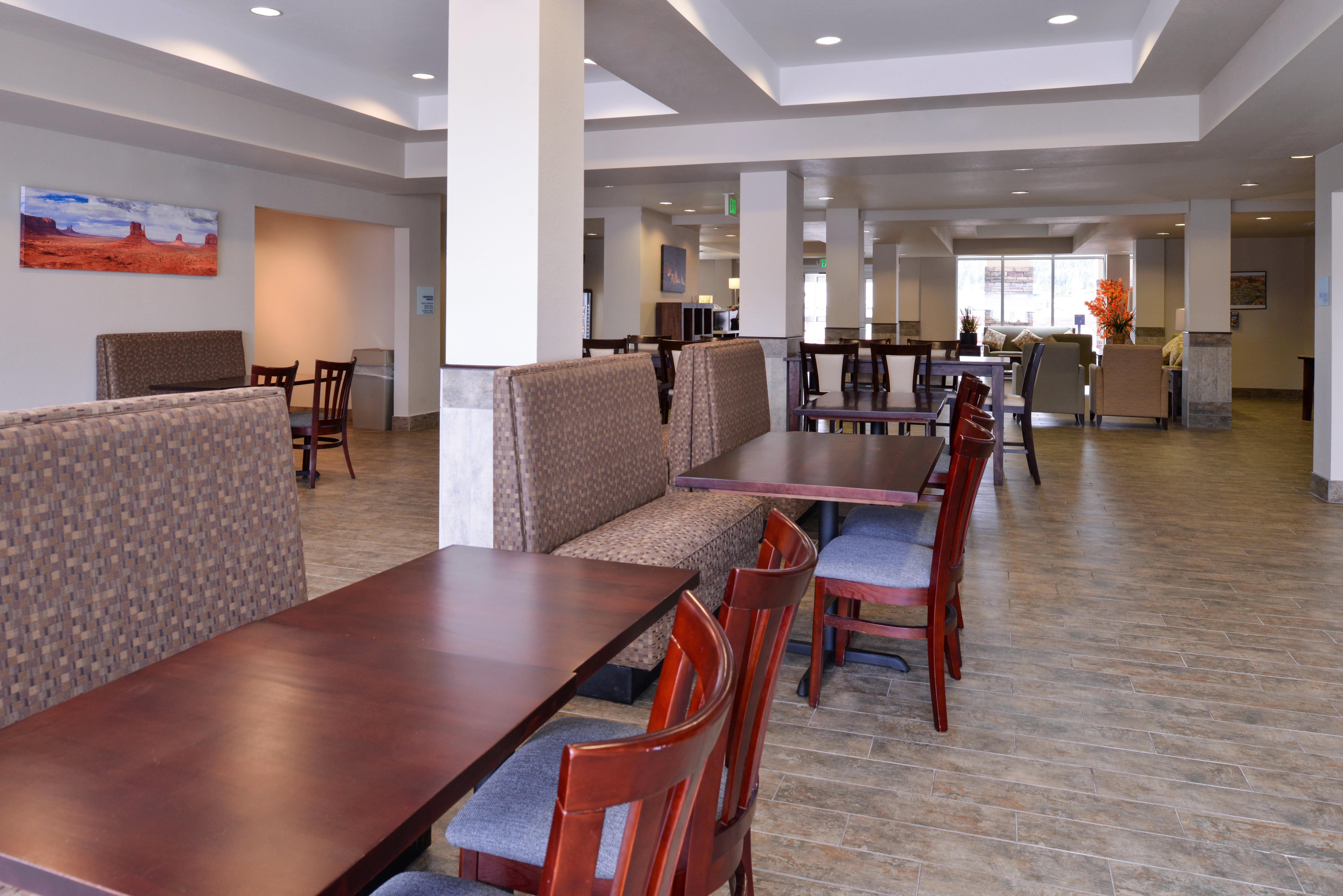 Holiday Inn Express & Suites Williams By Ihg Eksteriør bilde